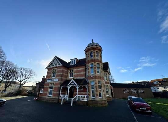 Development land for sale - 25 Farncombe Road, Worthing, BN11 2AY, West Sussex