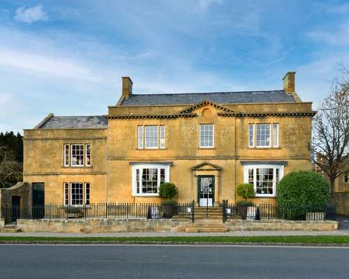 Investment for sale - Broad Close, 46 High Street, Broadway