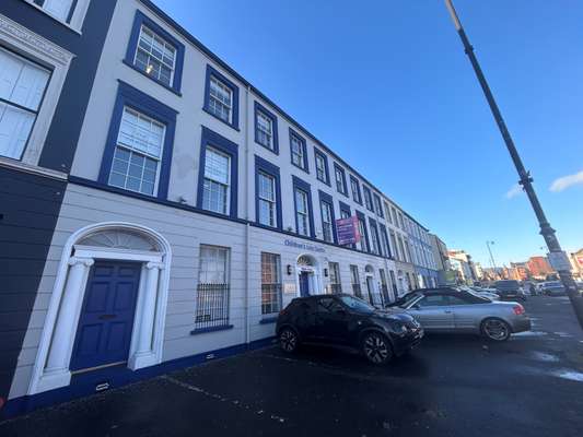 Office to let - Suite 4, Rights House, 127-131 Ormeau Road, Belfast, BT7 1SH