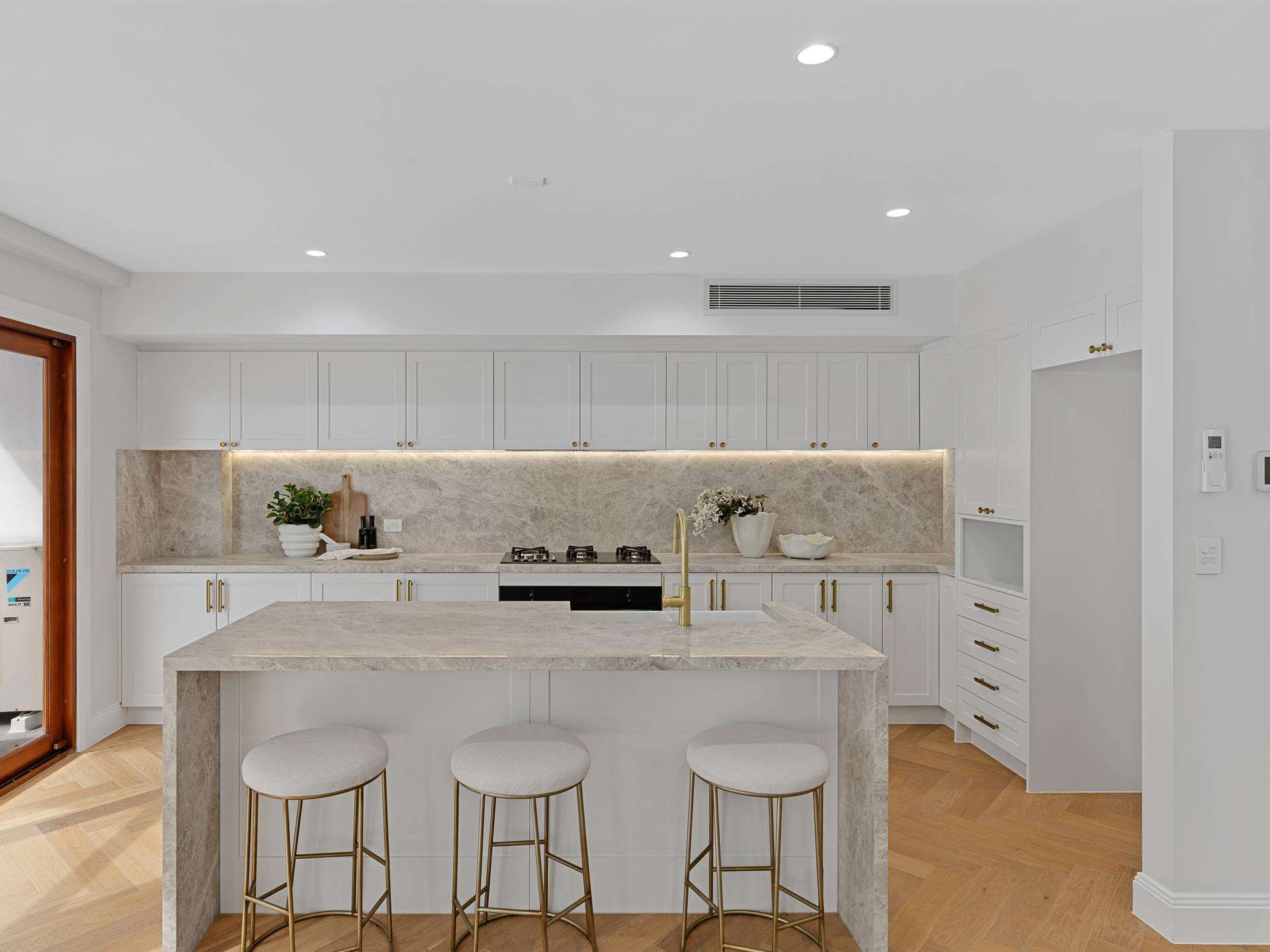 42 Kellett St, Potts Point NSW, Potts Point - Thumbnail 3