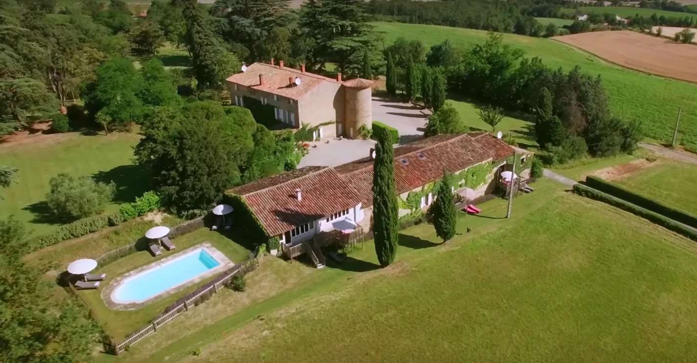 Castle / Chateaux for Sale in Toulouse, GB
