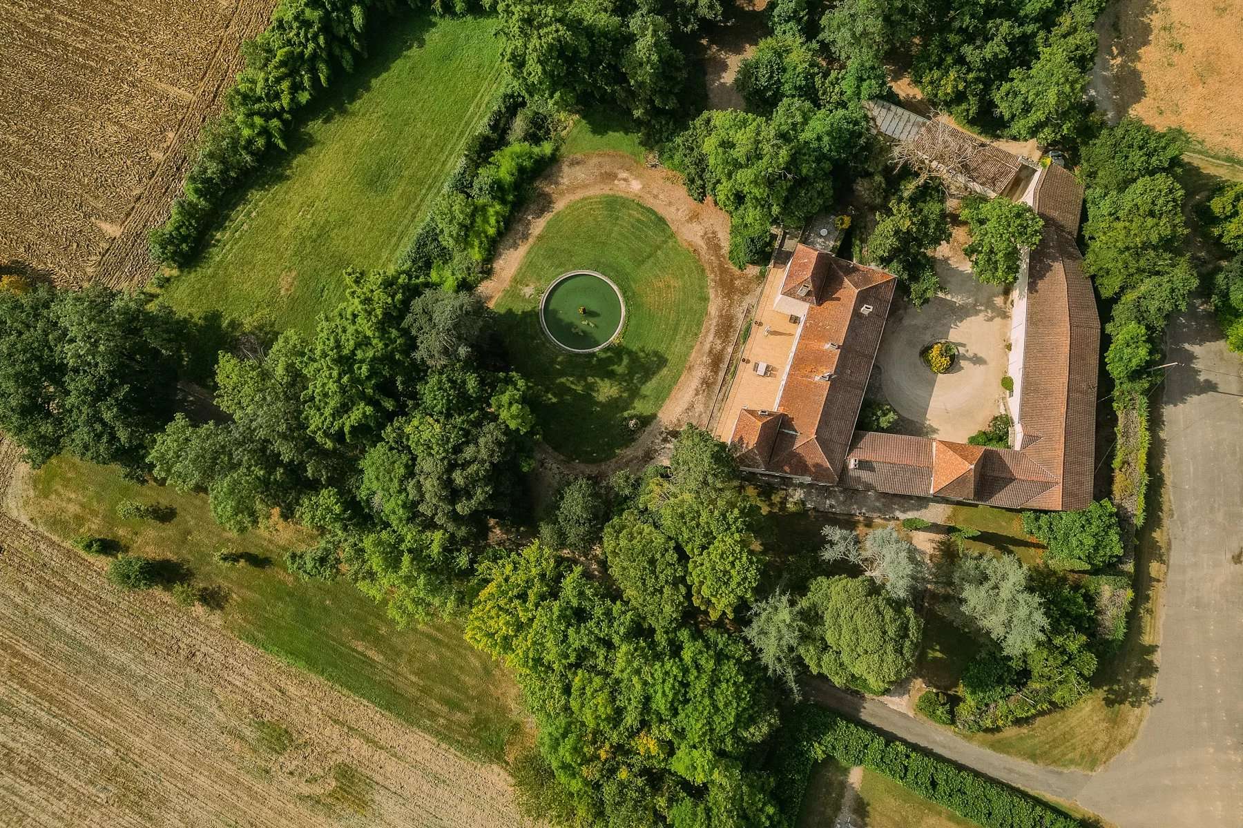Castle / Chateaux for Sale in Condom, GB - 2