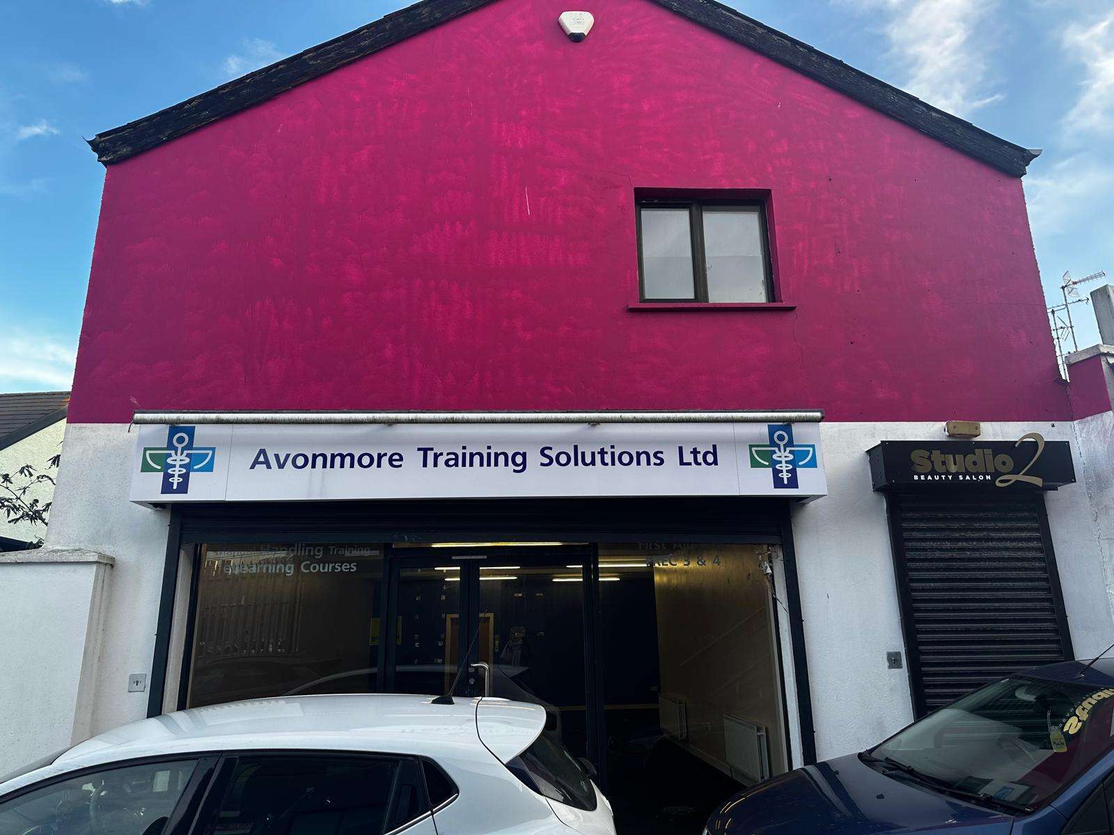 Retail to let - 47 Belmont Road, Belfast