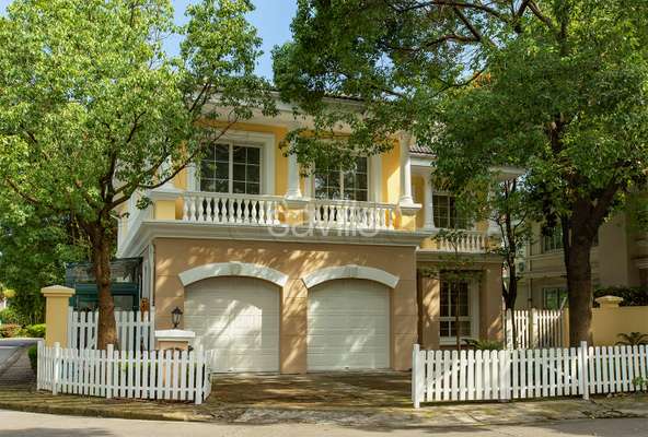 Savills Luoshan Oasis Detached Villa 1801 Kang Qiao Lu Pudong Shanghai Properties For Sale