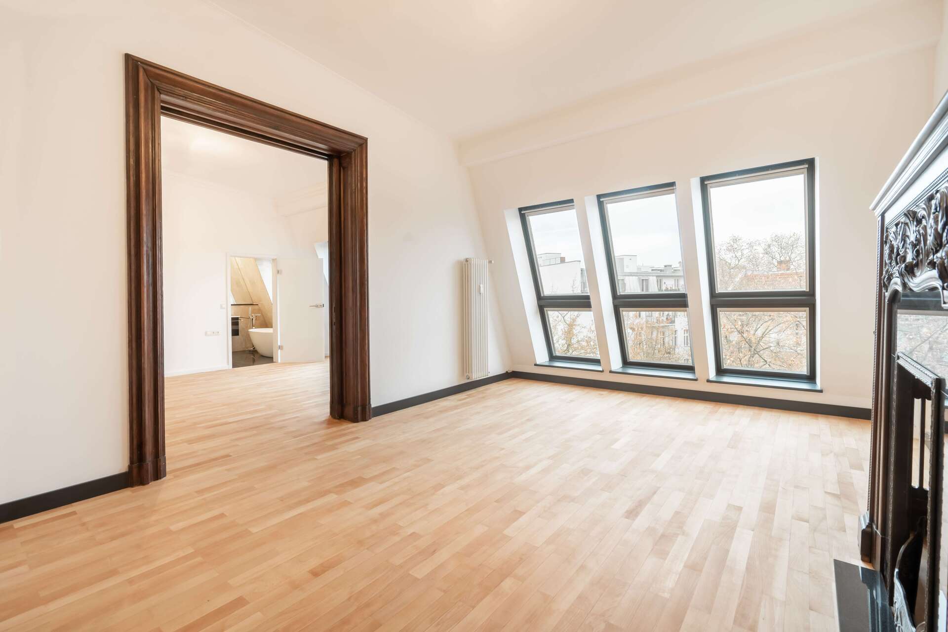 BerlinCharlottenburg, Grolmannstr. 36, 10707 Berlin Property for