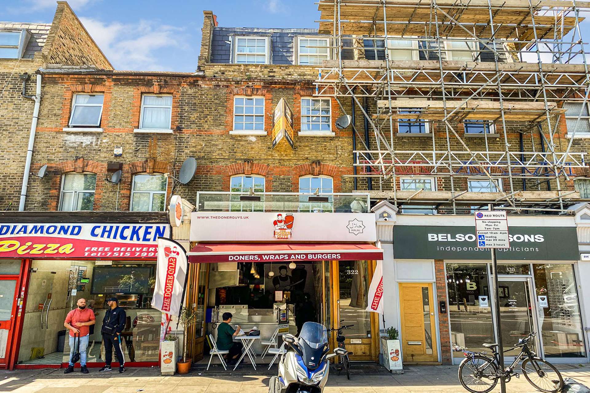 Savills 322 Burdett Road, 322 Burdett Road, London คุณสมบัติ รอขาย