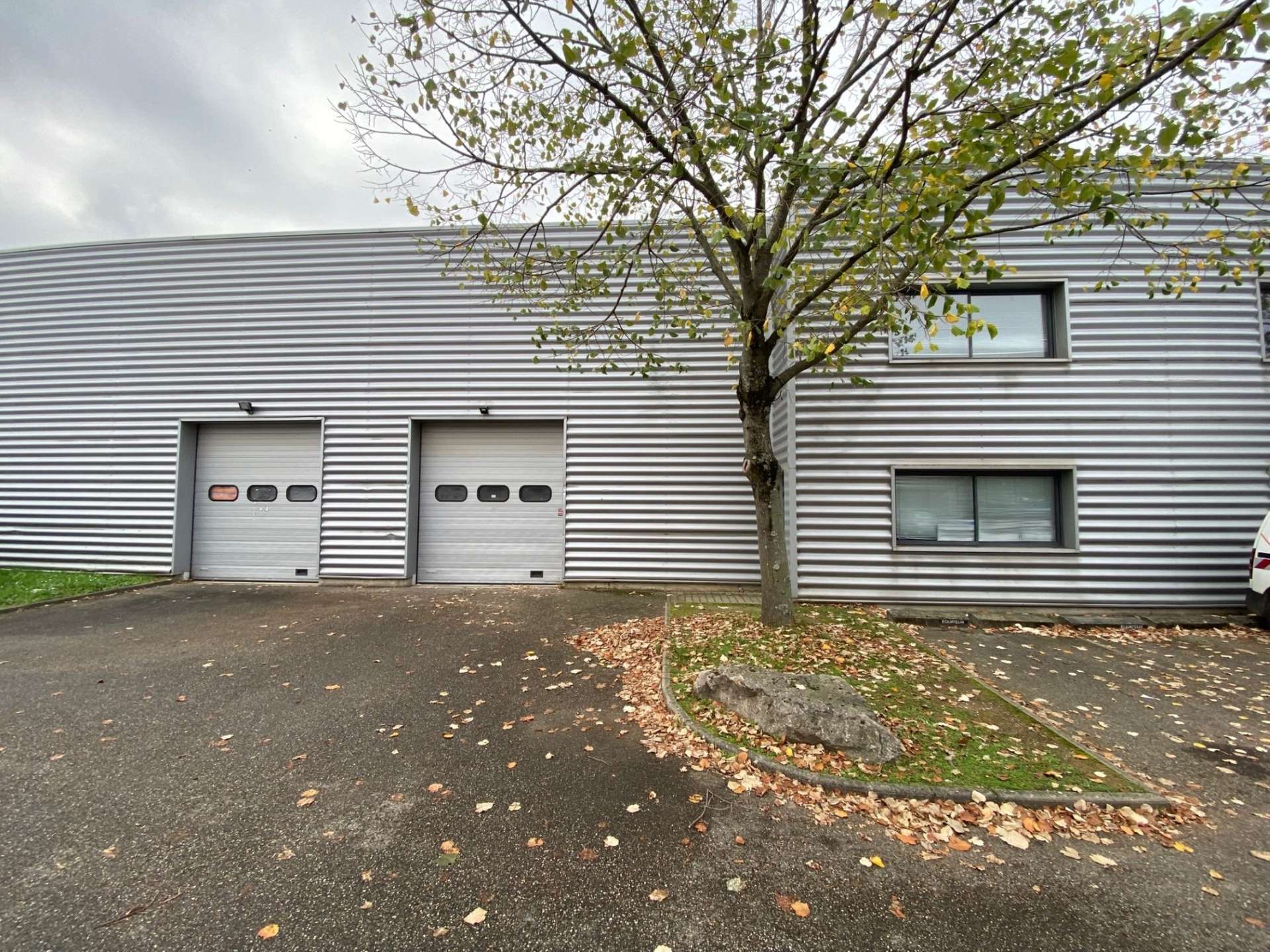 , 69150 DECINES CHARPIEU | Property to rent | Savills