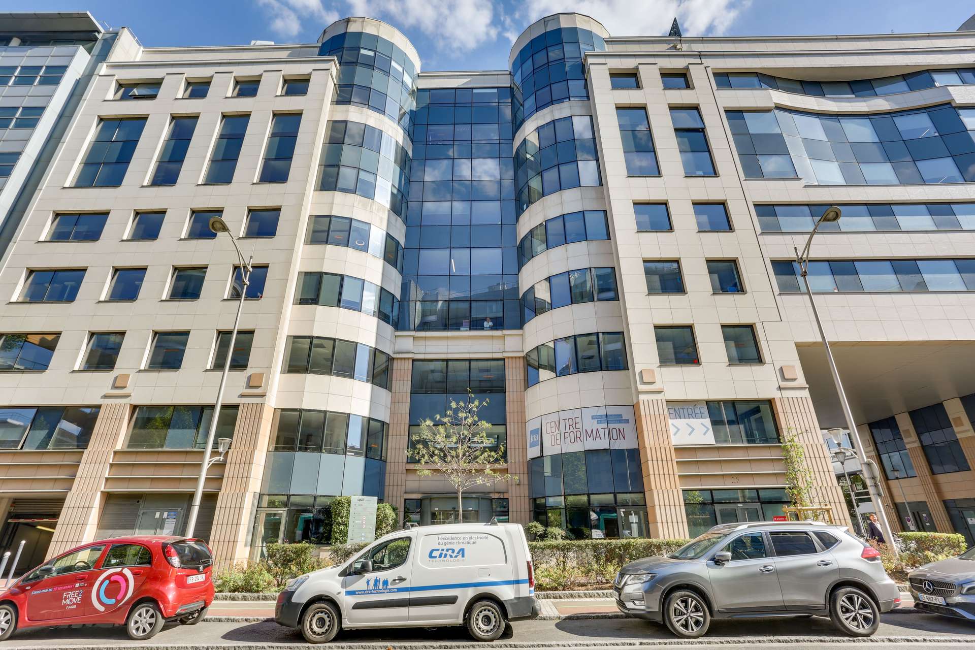 62 Rue Camille Desmoulins 92130 Issy Les Moulineaux