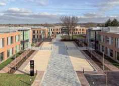 Office to let - The Square, Randalls Road, Leatherhead, KT22 7RY