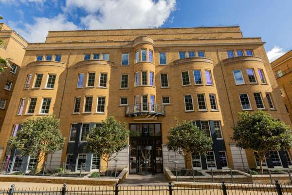 Office to let - Napier House, Trafalgar Place, Brighton, BN1 4DW