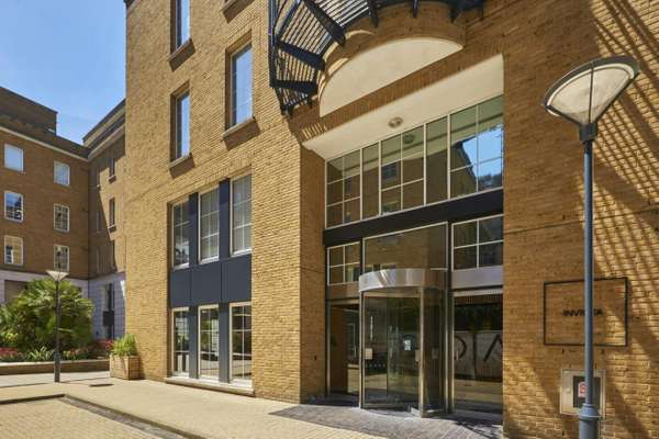 Office to let - Invicta House, Trafalgar Place, Brighton, BN1 4FR