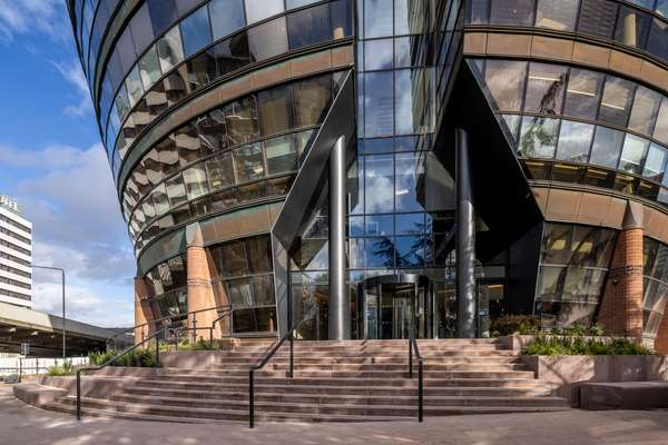 Office to let - The Ark, 201 Talgarth Road, Hammersmith, W6 8BJ