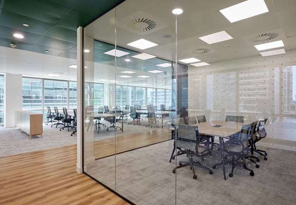 Office to let - 50 Bank Street, Canary Wharf, London, E14 5NT