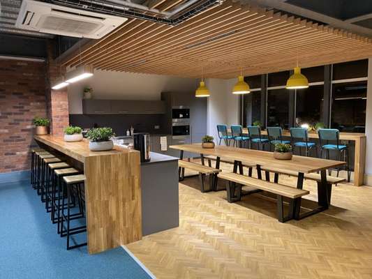 Investment to let - St Thomas Court, St. Thomas Court, Thomas Lane, Bristol, BS1 6JG