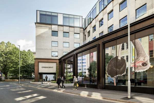 Office to let - Crescent - Fitted Suites, Crescent, Temple Back, Bristol, BS1 6EZ