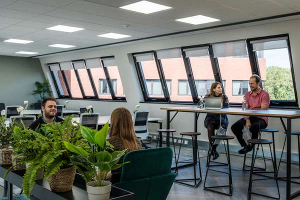 Office to let - The Quorum, Bond Street South, Bristol, BS1 3AE