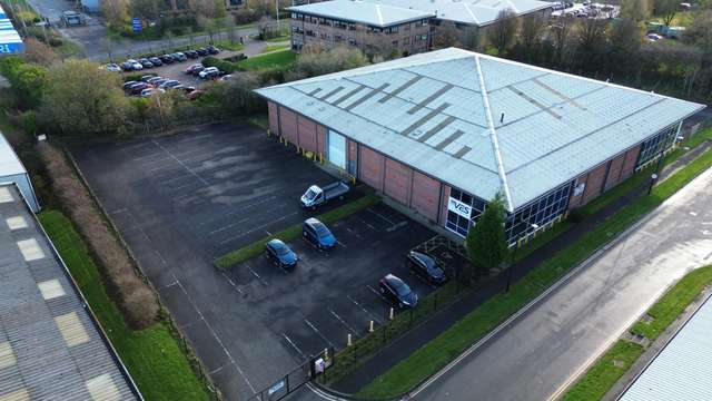Industrial to let - Unit 17-18 Wingates Industrial Estate, Barrs Fold Road, Bolton, BL5 3XP