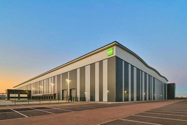 Industrial to let - Crossways, 241, Crossways Commercial Way, Dartford, DA2 6QS