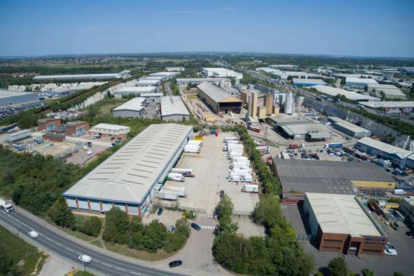 Industrial to let - Indurent Park Purfleet, 736-738 London Road, Grays, RM20 3NL