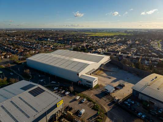 Industrial to let - Indurent- Westlands 125, Millington Road, Hayes, UB3 4AZ