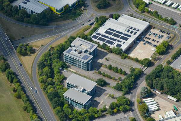 Industrial for sale - Globe House, Willoughby Road, Bracknell, RG12 8FB