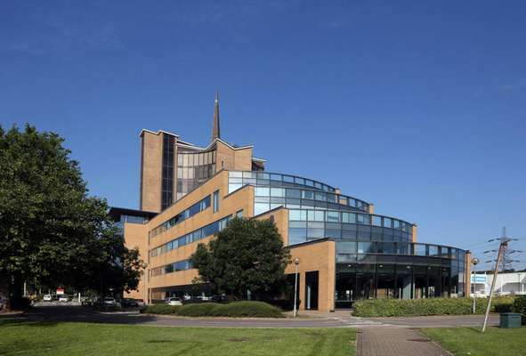 Office to let - Seacourt Tower, West Way, Oxford, OX2 0FB