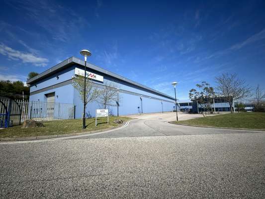 Industrial to let - Fyvie House, Howe Moss Avenue, Kirkhill Industrial Estate, Dyce, Aberdeen, AB21 0GP
