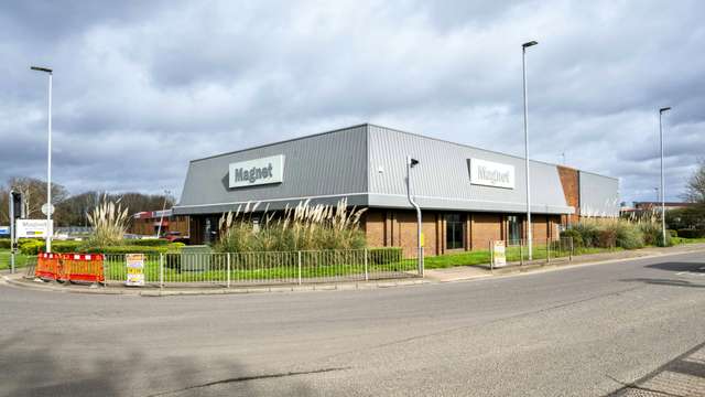 Industrial to let - Fengate, Boongate, Peterborough, PE1 5PE