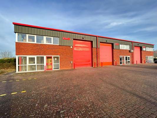 Industrial to let - 27-28 King Street Industrial Estate, Langtoft, Peterborough, PE6 9NF