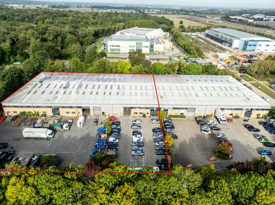 Industrial to let - Units 3-4 Venture Park, Stirling Way, Stirling Way, Peterborough, PE3 8YD