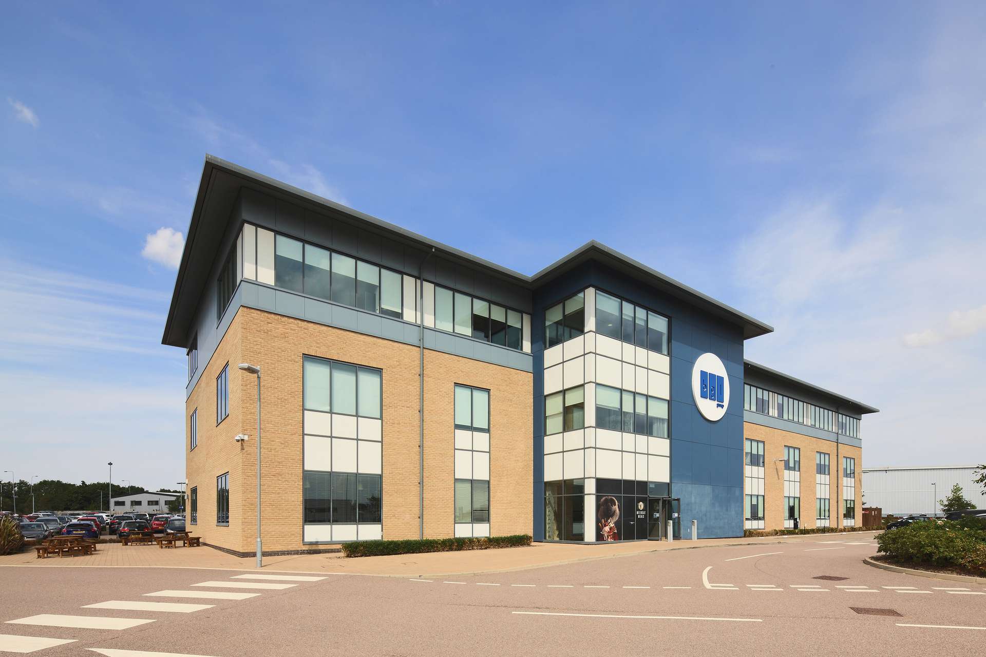 Saxon House, Bakewell Road, Peterborough, PE2 6YS Property to rent