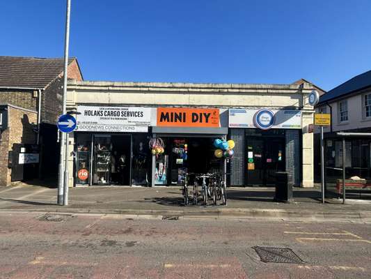 Retail for sale - 601 Lincoln Road, Peterborough, PE1 2PE