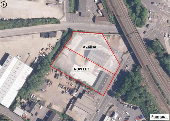 Industrial to let - 2-4 Harlaxton Road, Grantham, NG31 7AD