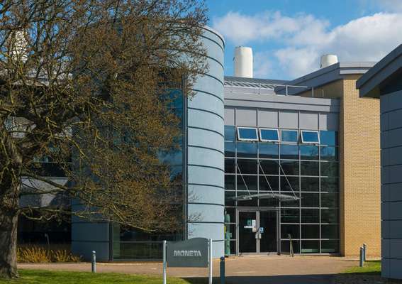 Laboratory to let - Moneta Building, Babraham Research Campus, Cambridge, CB22 3AT
