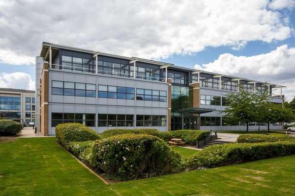 Office to let - Platinum Building, St. John's Innovation Park, Cowley Road, Cambridge, CB4 0WS