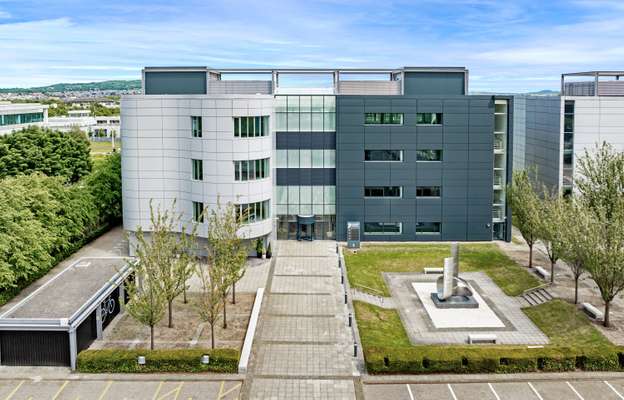 Office to let - 7 Lochside Avenue, Edinburgh, EH12 9DJ