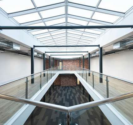 Office to let - Raeburn House, 32 York Place, Edinburgh, EH1 3HU