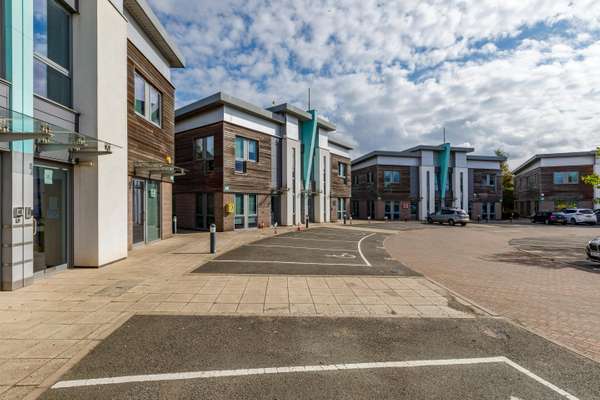 Office to let - Quartz Point, Stonebridge Road, Solihull, B46 3JL