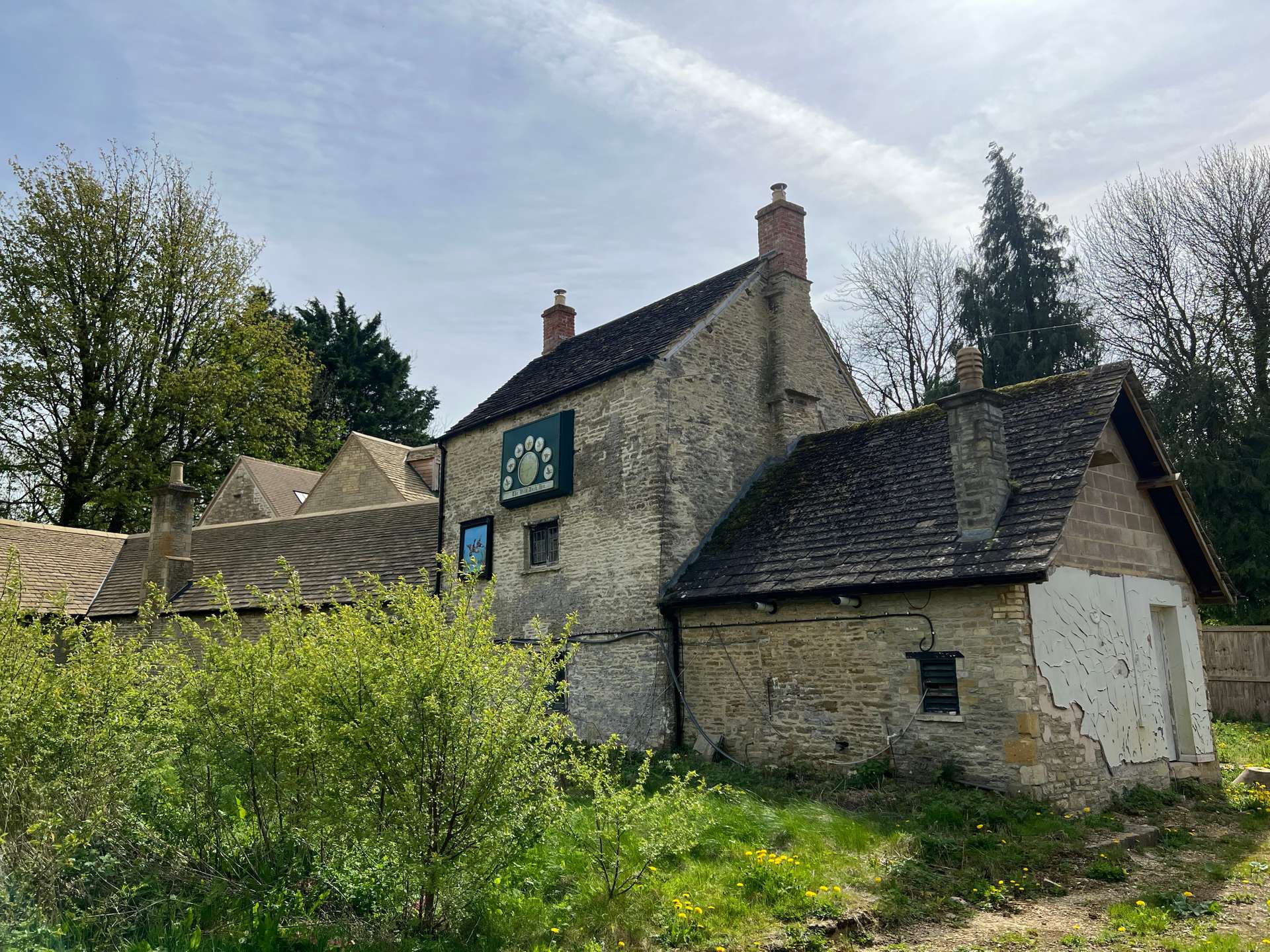 Wild Duck, Drakes Island, Ewen, Cirencester, GL7 6BY Property to rent