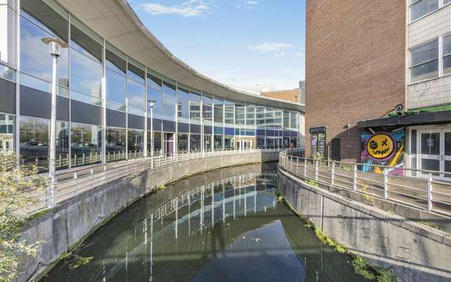 Leisure to let - Units 1 & 2 French's Walk, 7 & 9 Springfield Road, Chelmsford, CM2 6JE