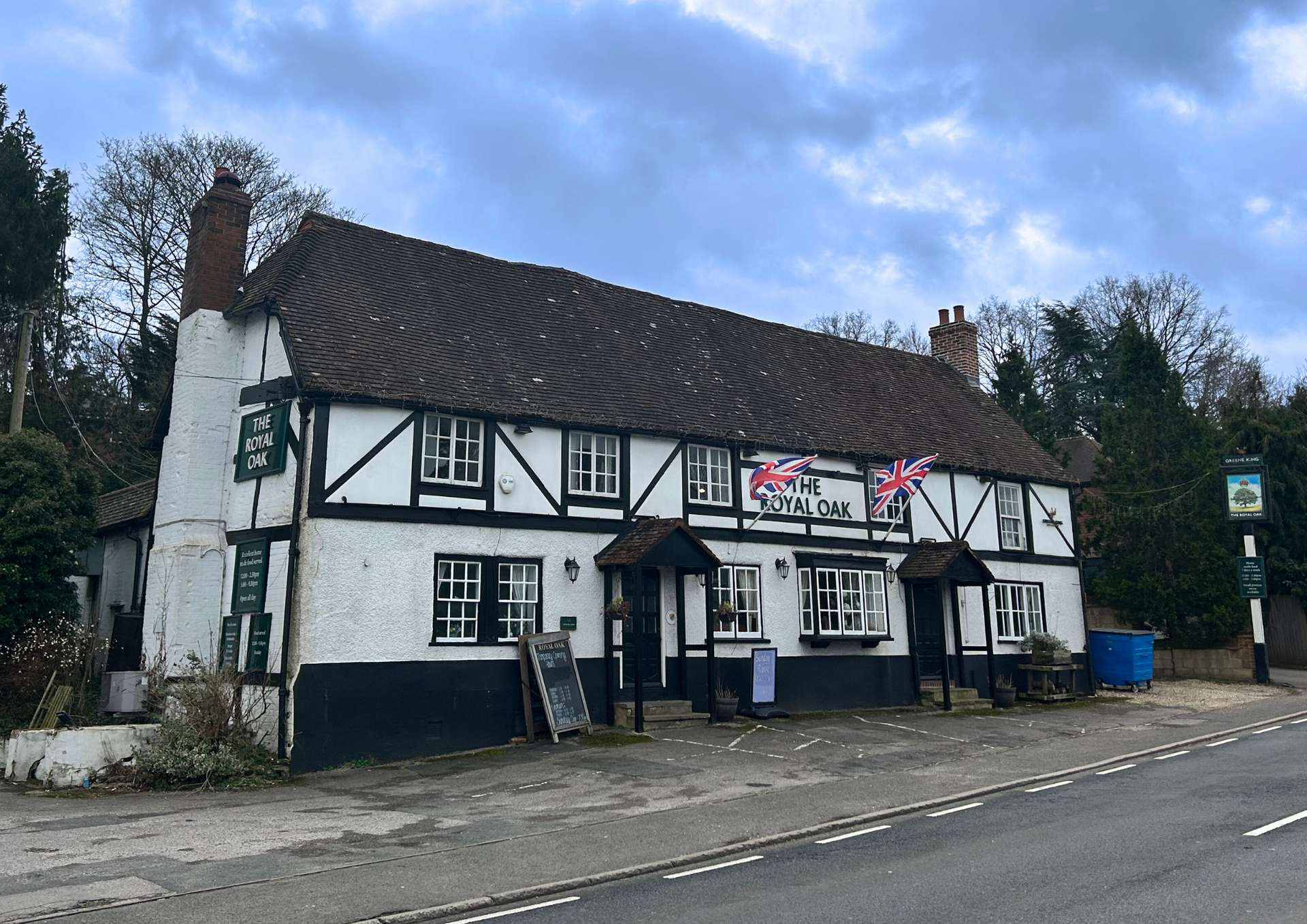 Royal Oak, 59 The Street, Wrecclesham, Farnham, GU10 4QS Property for