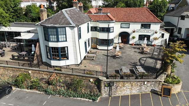 Leisure for sale - Kings Head, 1 Roehampton High Street, London, SW15 4HL