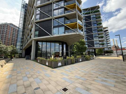 Leisure for sale - Nine Elms Tavern, Unit D3, 3 Riverlight Quay, London, SW11 8AY