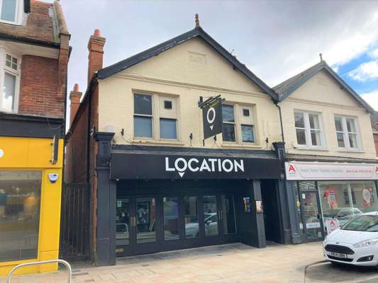 Retail to let - 21 High Street, Camberley, GU15 3RB