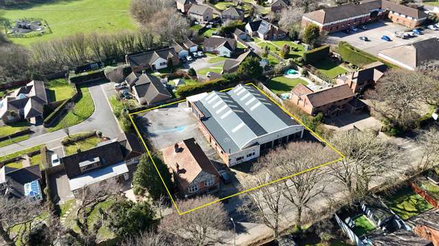 Leisure to let - E-Class Unit to Let, Romsey Road, Southampton, SO16 0XJ