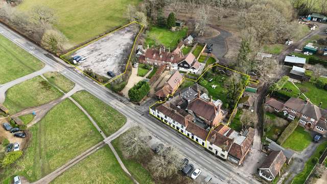 Leisure to let - Inn On The Green, Stane Street, Ockley, Dorking, RH5 5TD