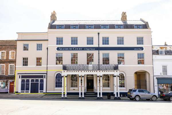 Retail to let - Commercial Unit, 6 High Street, Marlborough, SN8 1AA