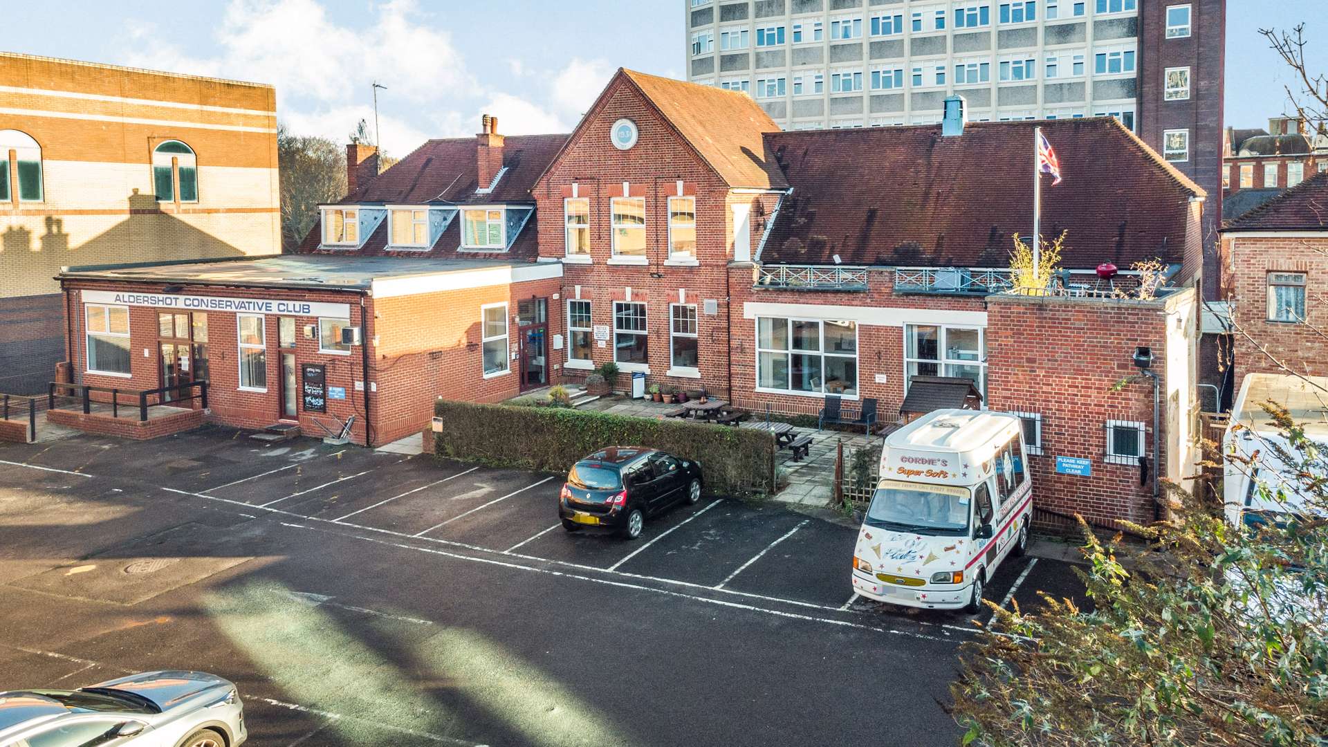 Aldershot Conservative Club, 57A Victoria Road, Aldershot, GU11 1SJ