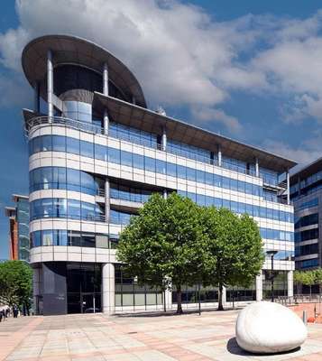 Office to let - 101 Barbirolli Square, Manchester, M2 3BG