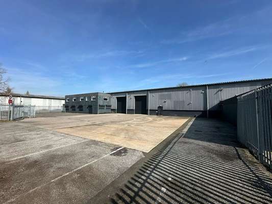 Industrial to let - B1, Ennis Close, Roundthorn Industrial Estate, Manchester, M23 9LE
